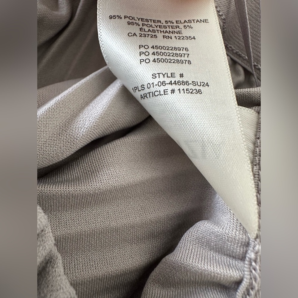 Aritzia Babaton Skilled Pant (Ashen Grey) - Picture 7 of 7